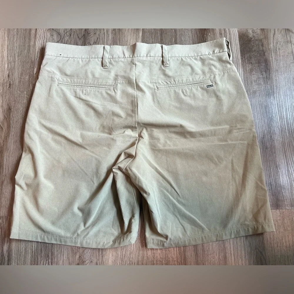 Hurley Tan Casual Shorts